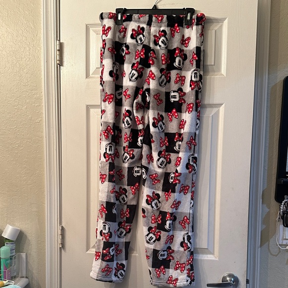 Minnie Mouse Pajama Pants - Picture 4 of 4